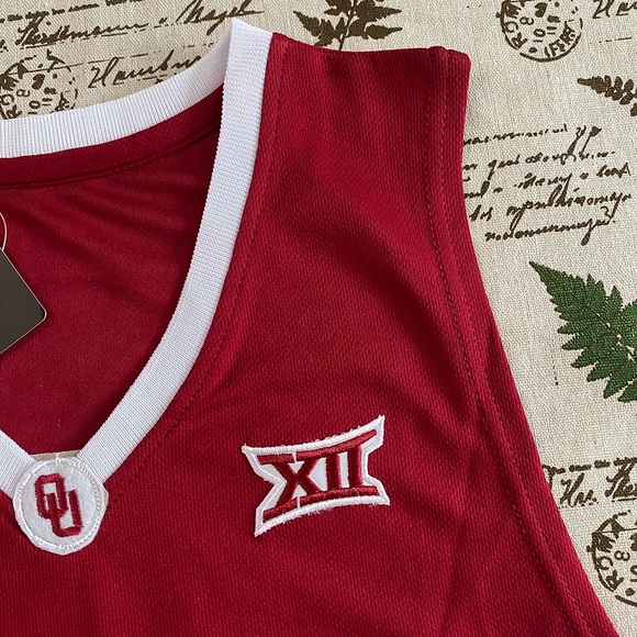 NBA Trae Young #11 Oklahoma College Basketball Jersey - Picture 2 of 7